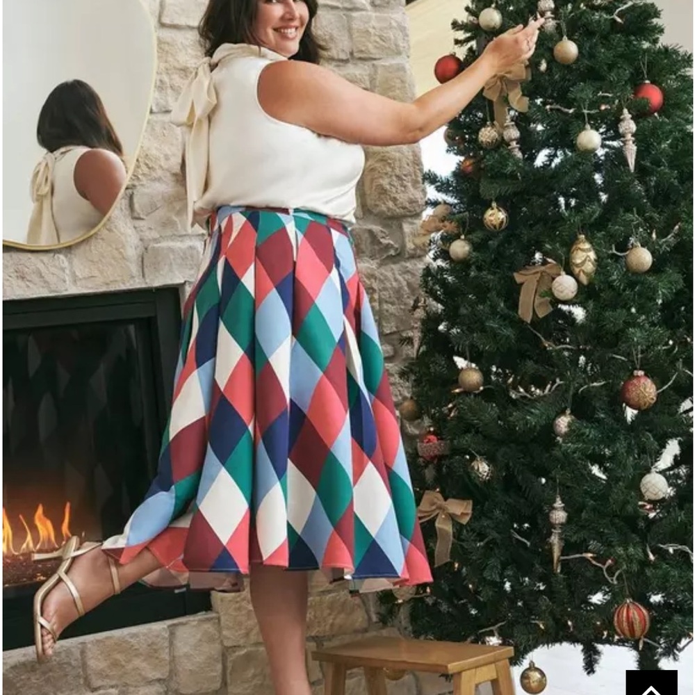 Torrid Belle Isle NWT size 20 Patterned Skirt - Picture 5 of 6